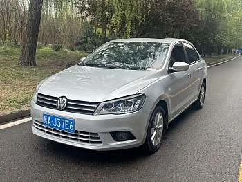 Jetta 2013 1.6L manual luxury model купить на сайте DeffCars