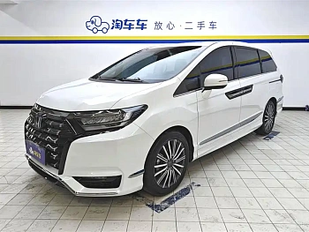 Alison 2022 2.0L e:HEV Luxury First Edition купить на сайте DeffCars