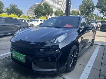 Lynk & Co 03 2019 model 1.5TD DCT Pro version Guo VI купить по цене 2 010 392 ₽  на сайте DeffCars