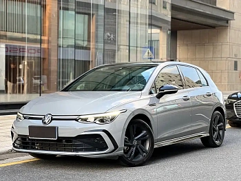 Golf 2021 280TSI DSG R-Line купить по цене 2 306 957 ₽  на сайте DeffCars