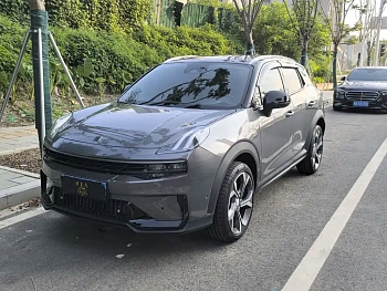 Lynk & Co 06 2023 Remix 1.5T Hero купить по цене 2 271 471 ₽  на сайте DeffCars