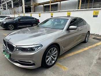 BMW 5 Series New Energy 2019 530Le Luxury Package купить на сайте DeffCars