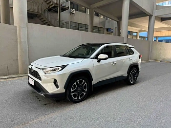 RAV4 Rongfang 2020 2.0L CVT four-wheel drive premium version купить на сайте DeffCars