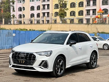 Audi Q3 2022 35 TFSI Fashionable and Dynamic купить на сайте DeffCars