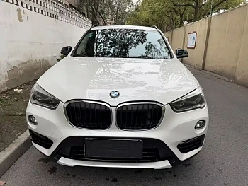 BMW X1 2018 sDrive18Li Exclusive Model купить на сайте DeffCars