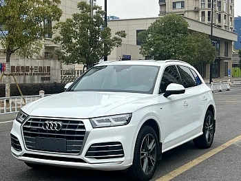 Audi Q5L 2020 40 TFSI enjoys fashionable style купить на сайте DeffCars