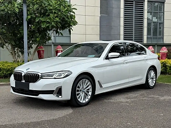 BMW 5 Series 2021 525Li Luxury Package купить на сайте DeffCars