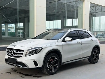 Mercedes-Benz GLA 2018 GLA 200 Fashion Model купить на сайте DeffCars