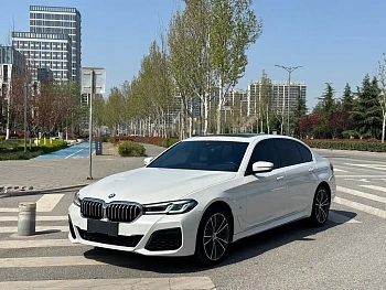 BMW 5 Series 2023 530Li Leading M Sports Package купить на сайте DeffCars