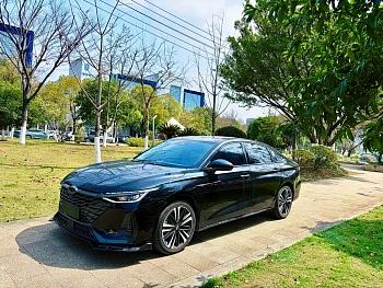 Arrizo 8 2023 High Energy Edition 2.0T DCT Royal купить на сайте DeffCars
