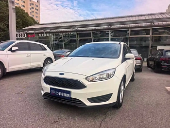 Focus 2018 hatchback classic 1.6L automatic comfort smart mobility version купить на сайте DeffCars