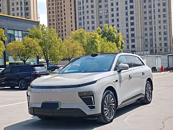 Star Era ET 2025 extended range 240 Max four-wheel drive assisted driving in urban areas купить на сайте DeffCars