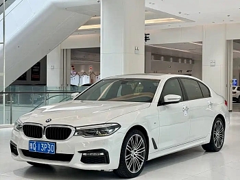 BMW 5 Series 2018 facelift 530Li Exclusive M Sports Package купить на сайте DeffCars