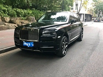 Cullinan 2018 four-seat version купить на сайте DeffCars