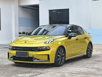 Lynk & Co 03 2019 model 03+ 2.0TD automatic wind control version купить по цене 2 768 920 ₽  на сайте DeffCars