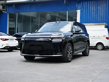 Trumpchi Yearning S9 2025 Qiankun UItra 5-seater купить на сайте DeffCars