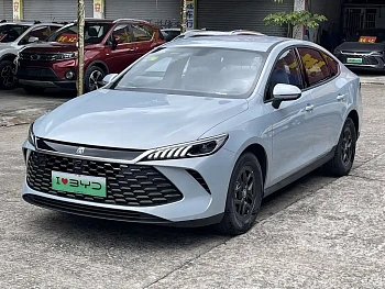 Qin PLUS 2025 DM-i Intelligent Driving Edition 55KM Leading Model купить по цене 2 007 523 ₽  на сайте DeffCars