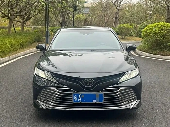 Camry 2019 2.5G Deluxe Edition National VI купить на сайте DeffCars