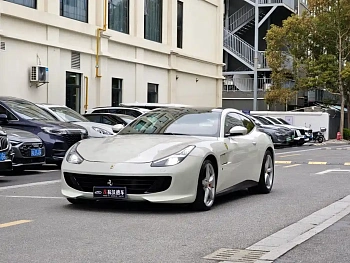 GTC4Lusso 2017 3.9T V8 купить на сайте DeffCars