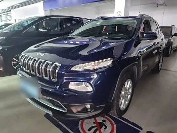 Cherokee (Китай) 2017 2.4L Leading Smart Edition купить на сайте DeffCars
