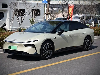 Xpeng P7+ 2024 Long Battery Life Max купить на сайте DeffCars