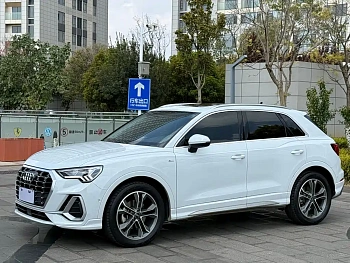 Audi Q3 2022 40 TFSI Fashionable and Dynamic купить на сайте DeffCars