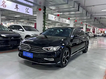 Magotan 2025 model 330TSI DSG luxury model купить на сайте DeffCars