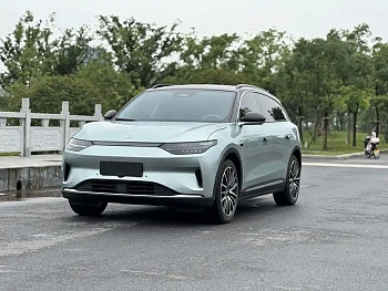 Leapmoo C11 2021 Executive Edition 610 купить на сайте DeffCars