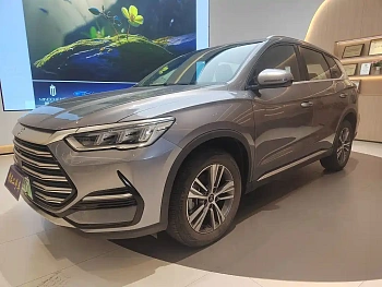 Song Pro New Energy 2022 DM-i 51km Luxury купить по цене 2 025 454 ₽  на сайте DeffCars