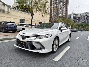 Camry 2019 2.5G Deluxe Edition National VI купить на сайте DeffCars