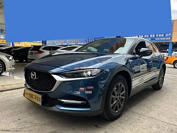 Mazda CX-4 2020 2.0L Automatic Two-wheel drive Blue Sky Vitality Edition купить по цене 2 160 814 ₽  на сайте DeffCars