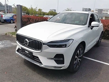 Volvo XC60 2025 B5 four-wheel drive Zhiyuan luxury version купить на сайте DeffCars