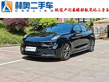 Lynk & Co 03 2021 1.5TD DCT Champion Edition купить по цене 1 839 212 ₽  на сайте DeffCars