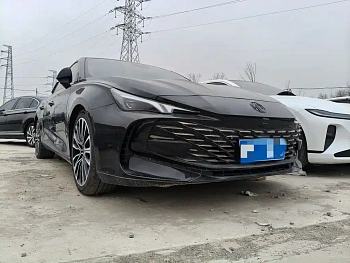 MG7 2023 2.0T Automatic Beauty Hunting Exclusive Edition купить на сайте DeffCars