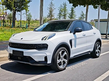 Lynk & Co 05 2020 2.0TD Two-wheel drive Glory Plus купить по цене 2 273 449 ₽  на сайте DeffCars