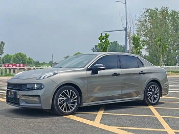 Lynk & Co 03 2022 model 1.5TD DCT Power Pro Lynk & Co 03 2022 model 1.5TD DCT Power Pro купить по цене 1 723 387 ₽  на сайте DeffCars