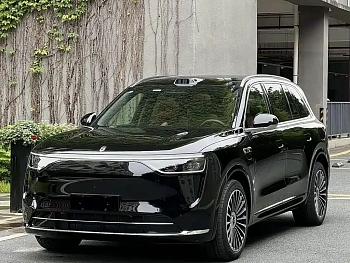 Wenjie M8 2025 extended range Max+ version 53.4kWh 6-seater version купить на сайте DeffCars