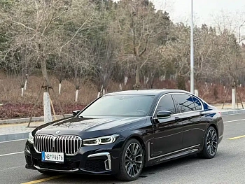 BMW 7 Series 2021 740Li Leading M Sports Package купить на сайте DeffCars