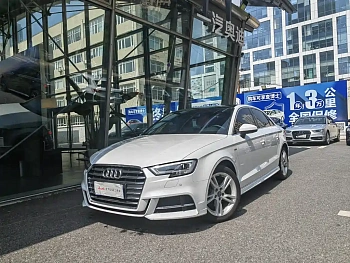 Audi A3 2020 Limousine 35 TFSI Fashionable China V купить по цене 2 216 253 ₽  на сайте DeffCars