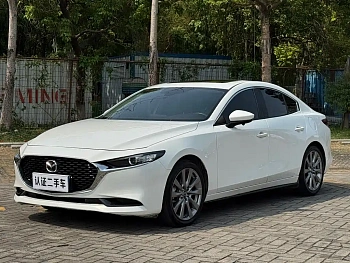 Mazda3 Angkesela 2021 2.0L Automatic Premium Edition купить на сайте DeffCars