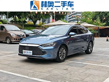 Qin PLUS 2024 Honor Edition DM-i 55KM Leading Model купить по цене 1 953 730 ₽  на сайте DeffCars