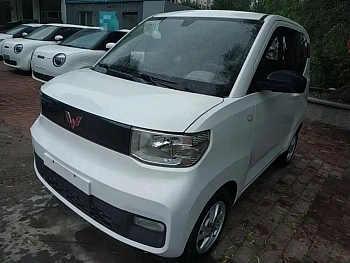 Hongguang MINIEV 2020 Yuexiang model lithium iron phosphate купить на сайте DeffCars