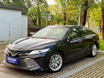 Camry 2019 facelift 2.5G Deluxe Edition купить на сайте DeffCars