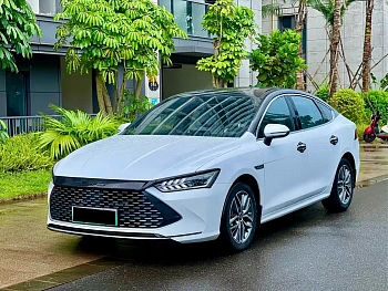 Qin PLUS 2021 DM-i 55KM flagship model купить по цене 1 971 661 ₽  на сайте DeffCars