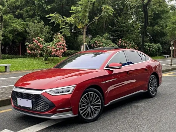 Han 2020 DM four-wheel drive performance version luxury model купить по цене 2 052 734 ₽  на сайте DeffCars