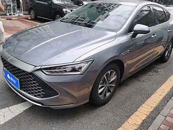 Qin PLUS 2024 Honor Edition DM-i 55KM Leading Model купить по цене 1 821 827 ₽  на сайте DeffCars