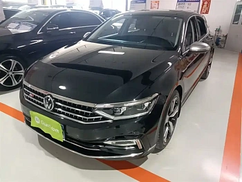 Magotan 2023 2 million commemorative edition 330TSI DSG leading model купить на сайте DeffCars