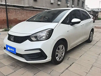 Fit 2023 1.5L CVT Trendy Edition купить по цене 2 093 300 ₽  на сайте DeffCars