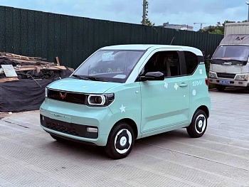 Hongguang MINIEV 2021 macaron sandwich model 120km ternary lithium купить на сайте DeffCars