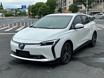 Weilan 6 2023 model 430km travel version купить по цене 2 027 356 ₽  на сайте DeffCars